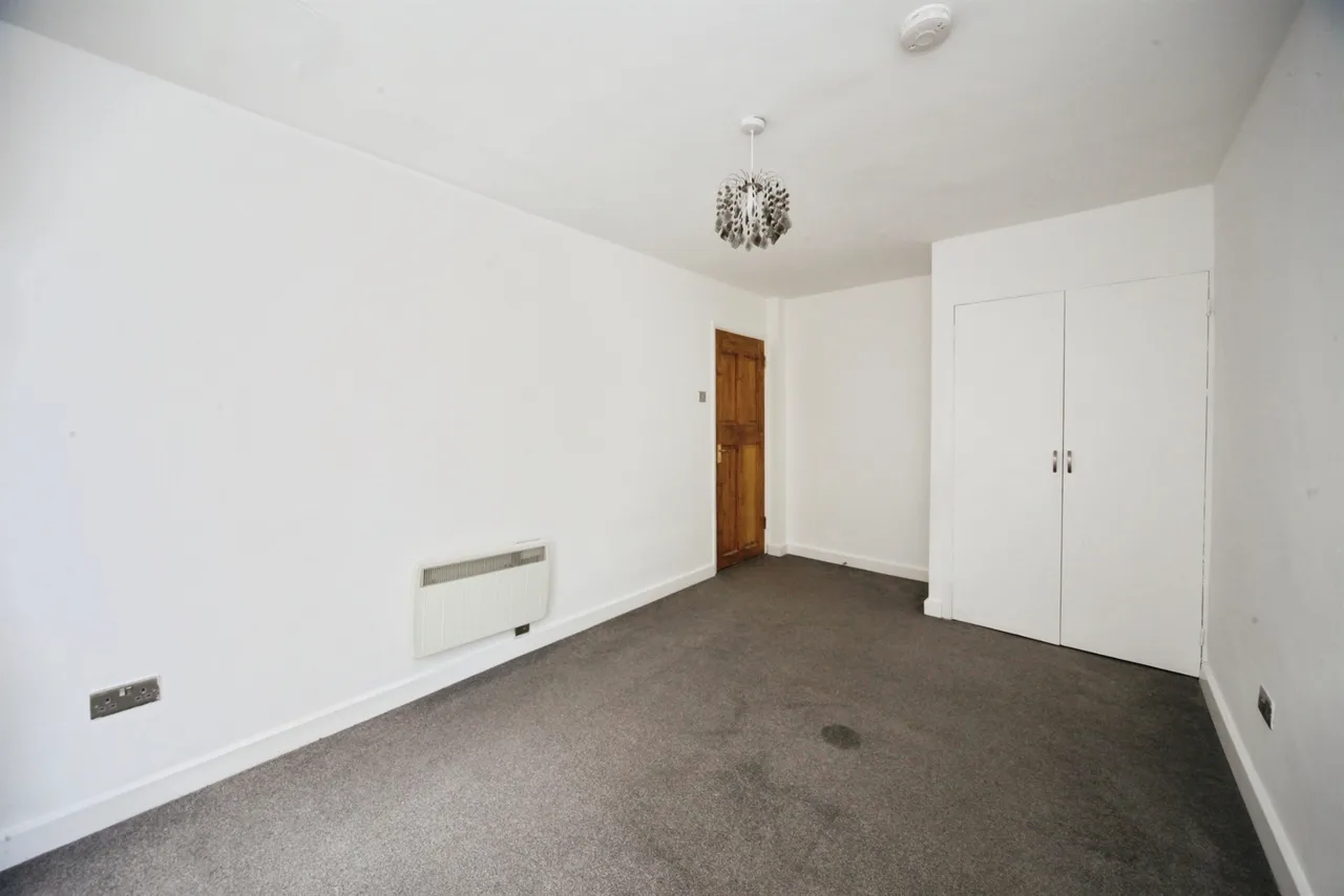 Elderberry Close, Luton, LU2, photo 7
