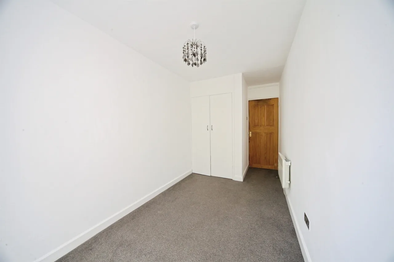 Elderberry Close, Luton, LU2, photo 6
