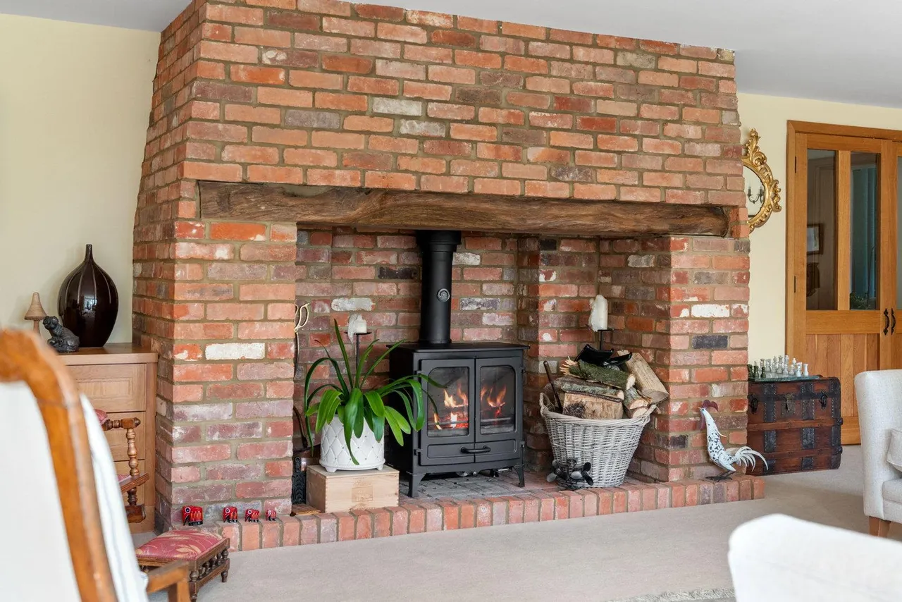 'Keepers Wood' East End Green, Hertford, SG14, photo 14