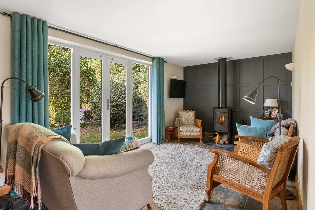 'Keepers Wood' East End Green, Hertford, SG14, photo 9