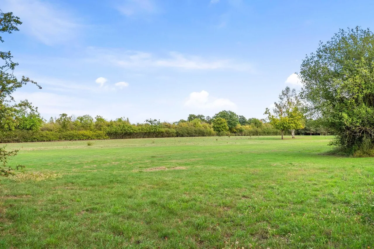'Keepers Wood' East End Green, Hertford, SG14, photo 42