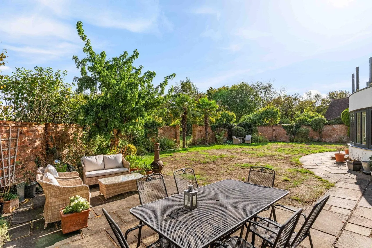 'Keepers Wood' East End Green, Hertford, SG14, photo 39
