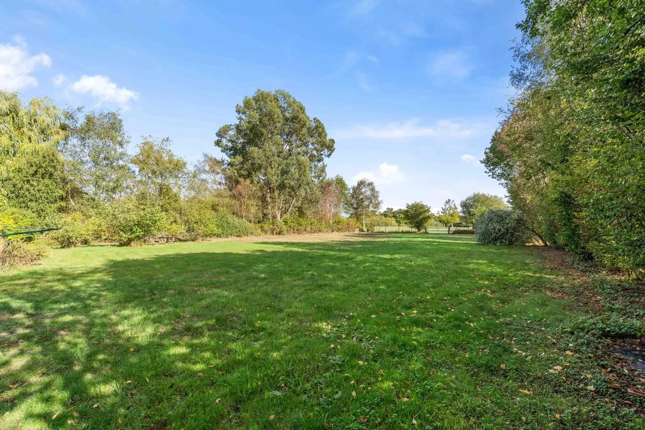 'Keepers Wood' East End Green, Hertford, SG14, photo 41