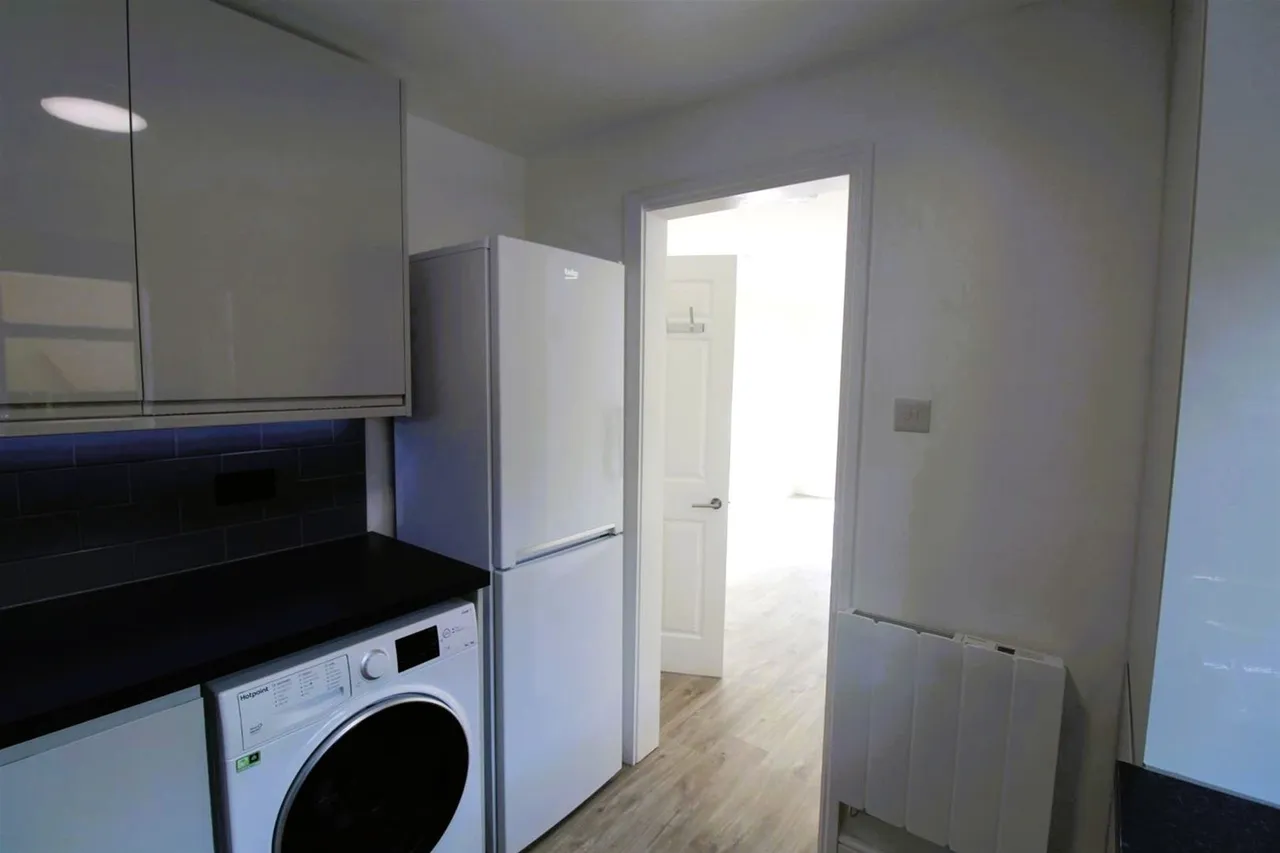 Christchurch Avenue, Chelwood Lodge, N12, photo 4