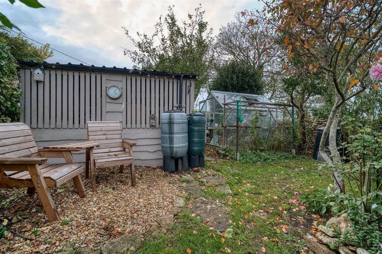 Sally Lovells Lane, Yenston, photo 12