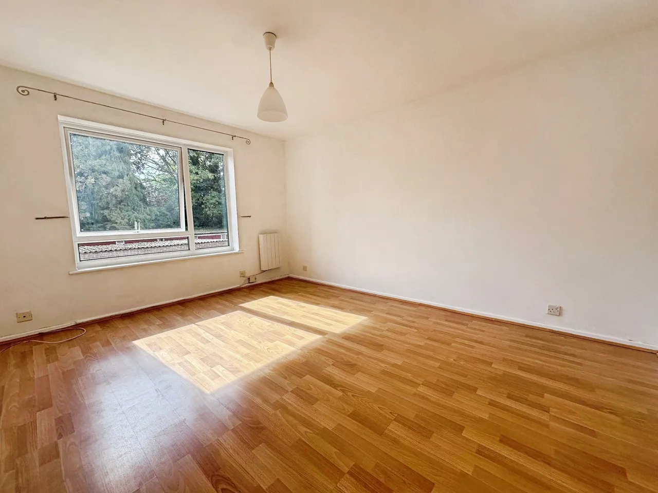 Fleet Road, Fleet, Hampshire, GU51 3PH, photo 3