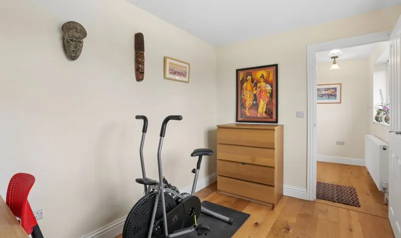 Barons Hurst, Epsom, KT18, photo 33