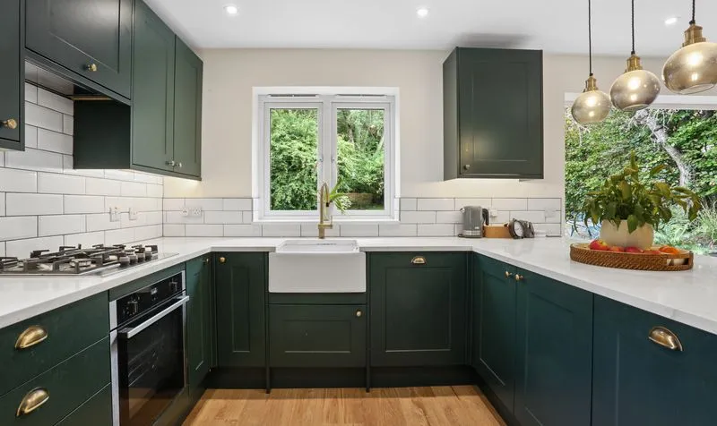 Barons Hurst, Epsom, KT18, photo 13