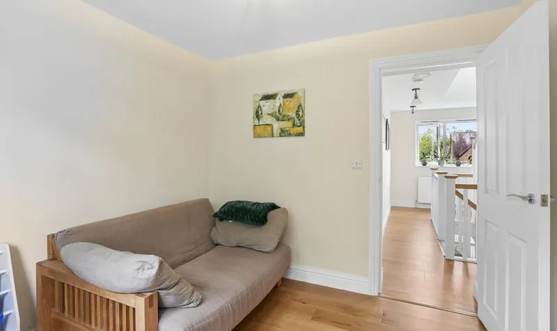 Barons Hurst, Epsom, KT18, photo 29