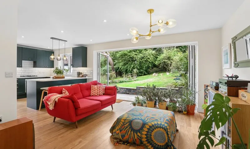 Barons Hurst, Epsom, KT18, photo 14