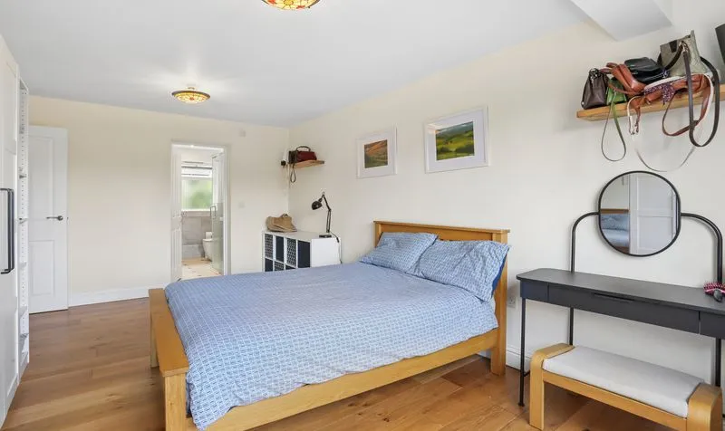 Barons Hurst, Epsom, KT18, photo 25