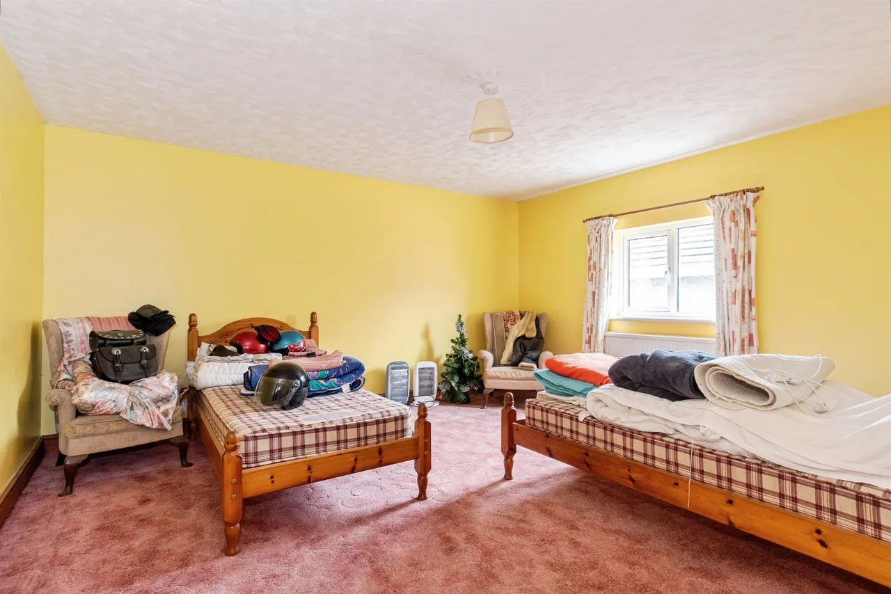 Aysshton Gardens, Callington, PL17, photo 17