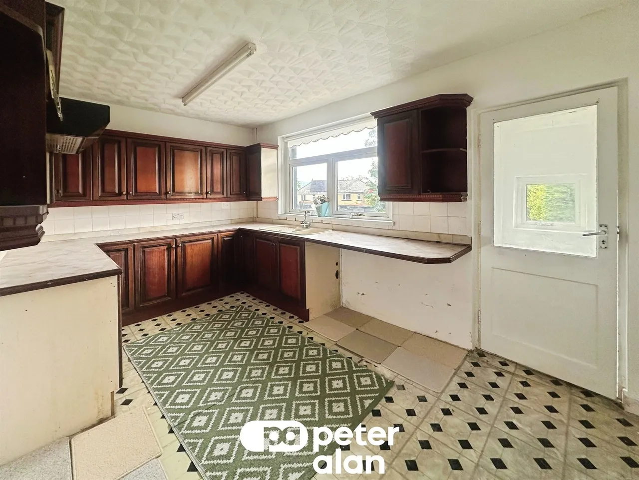 Bryn Road, Blackwood, NP12, photo 5