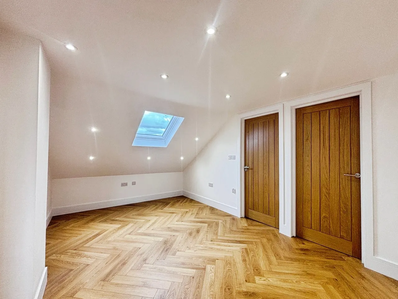 Ash Street, Ash, Aldershot, Surrey, GU12 6LH, photo 2
