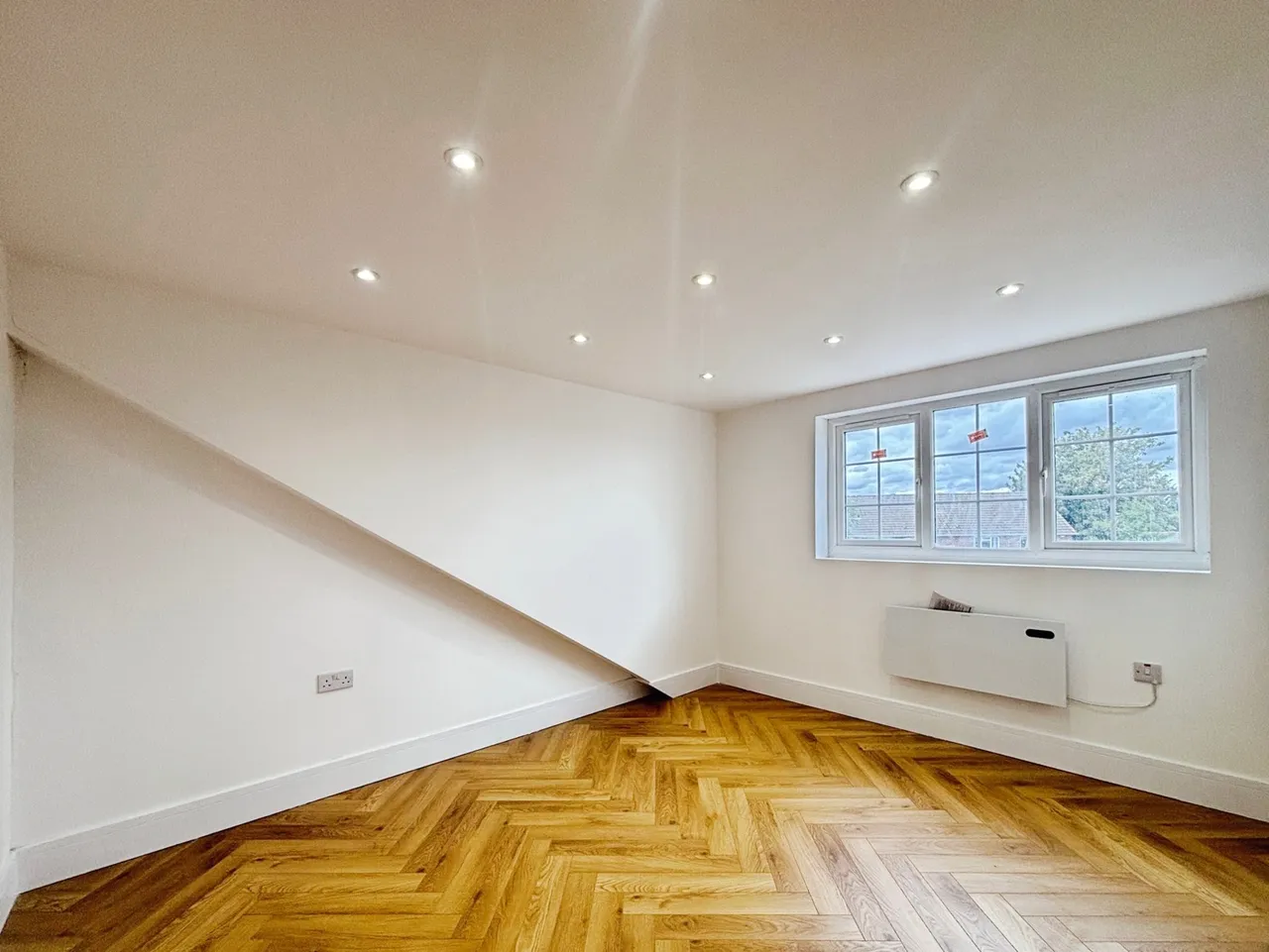 Ash Street, Ash, Aldershot, Surrey, GU12 6LH, photo 8