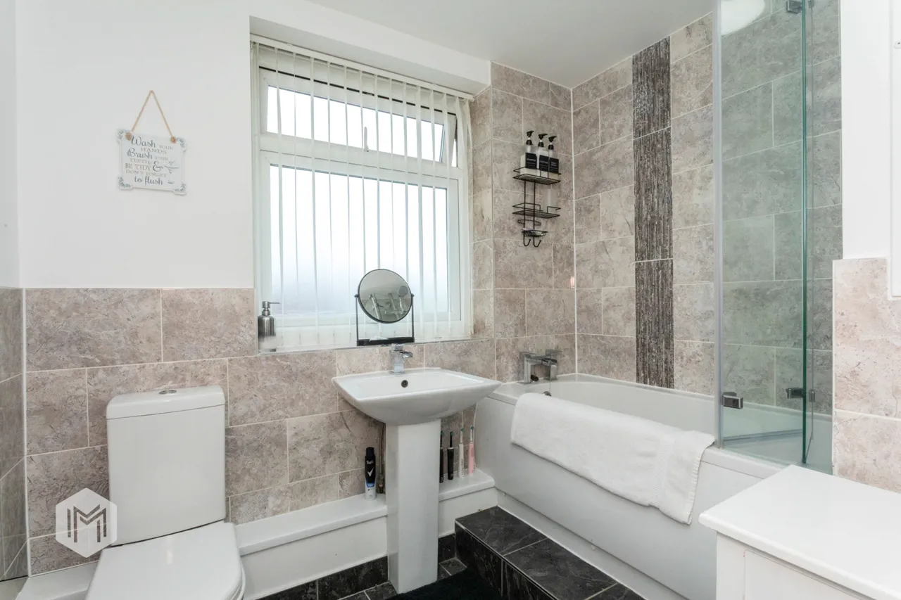 Longfield Road, Bolton, BL3 3SN, photo 15