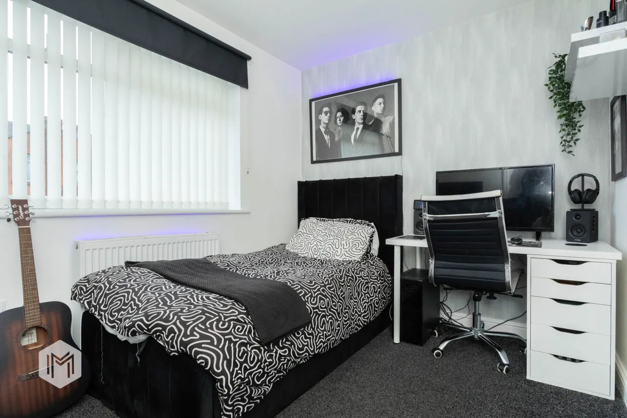 Longfield Road, Bolton, BL3 3SN, photo 16