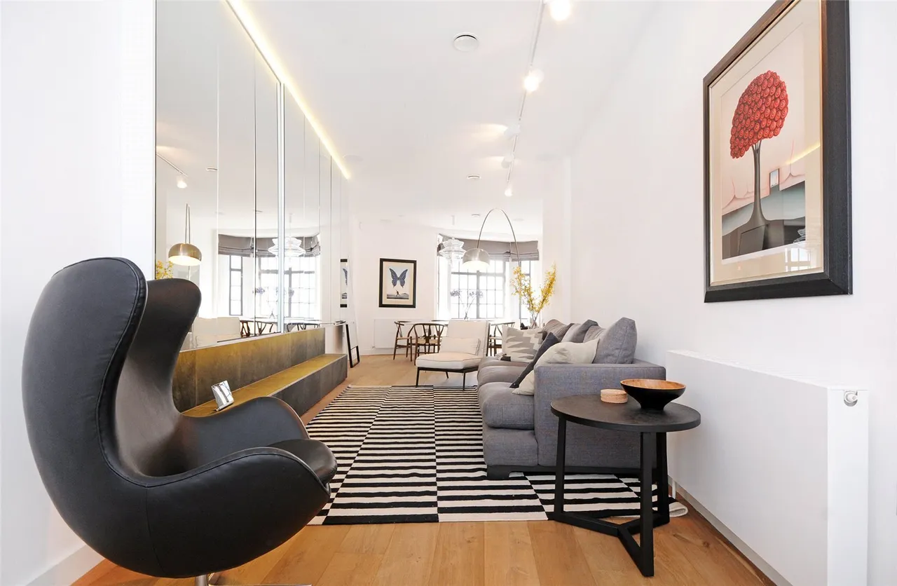 Cockspur Street, London, SW1Y, photo 10
