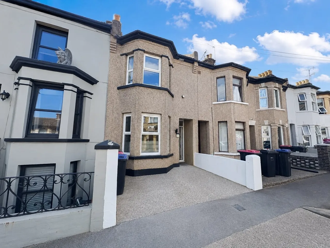 1 bed house to rent — Hartington Road, Southend-On-Sea
