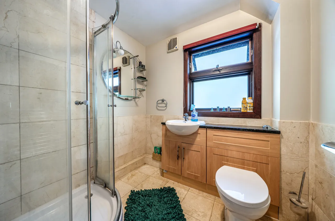 Staplegrove, Taunton, TA2, photo 51