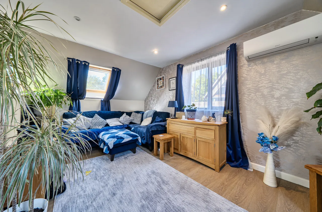 Staplegrove, Taunton, TA2, photo 33