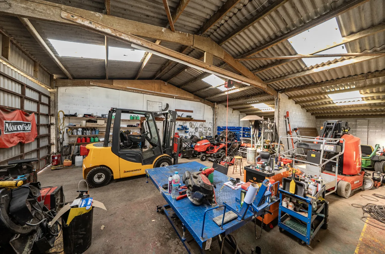 Staplegrove, Taunton, TA2, photo 40