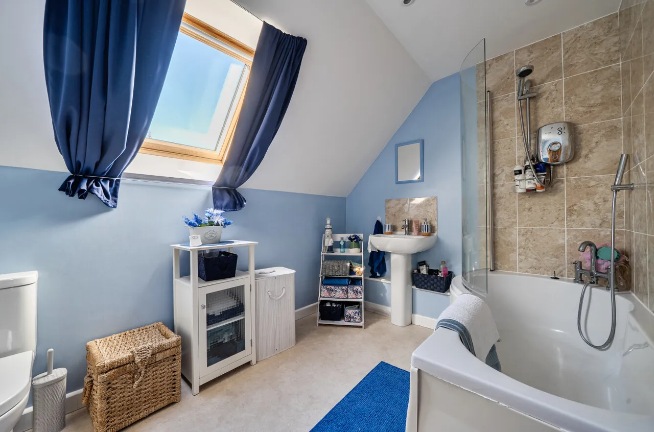 Staplegrove, Taunton, TA2, photo 30