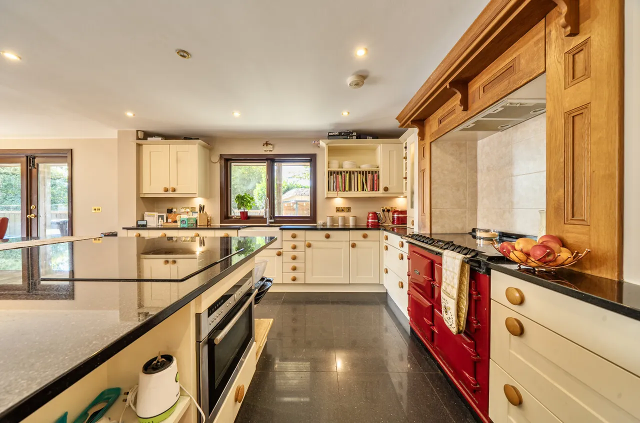 Staplegrove, Taunton, TA2, photo 25