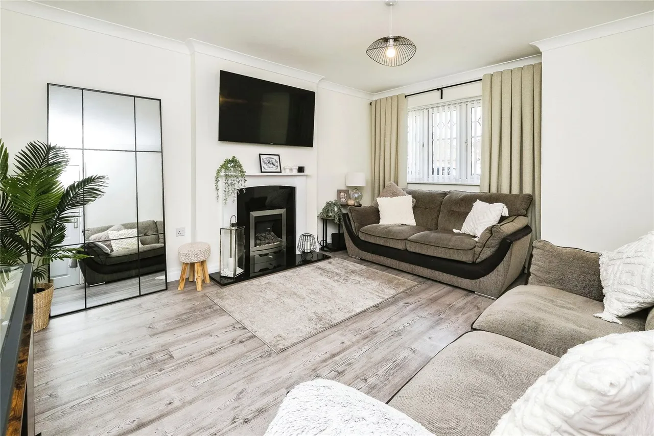 Avington Close, West Derby, L12, photo 2