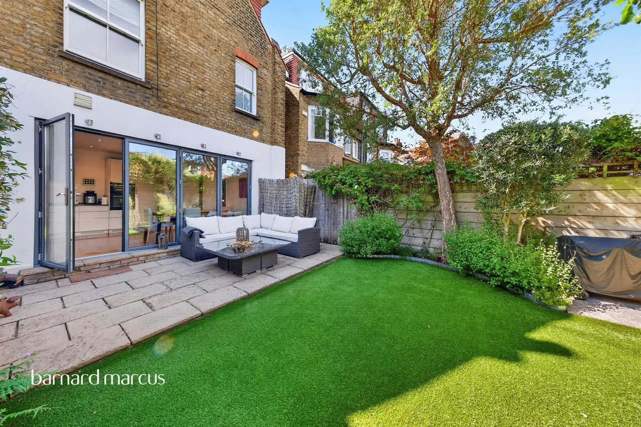 Coval Road, London, SW14, photo 9