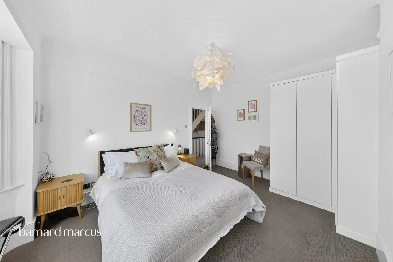 Coval Road, London, SW14, photo 6