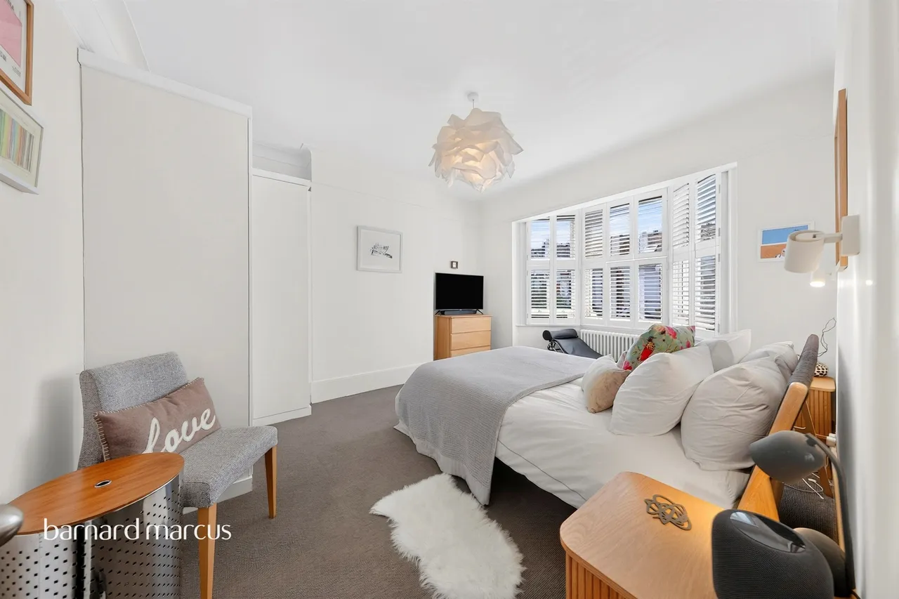 Coval Road, London, SW14, photo 12