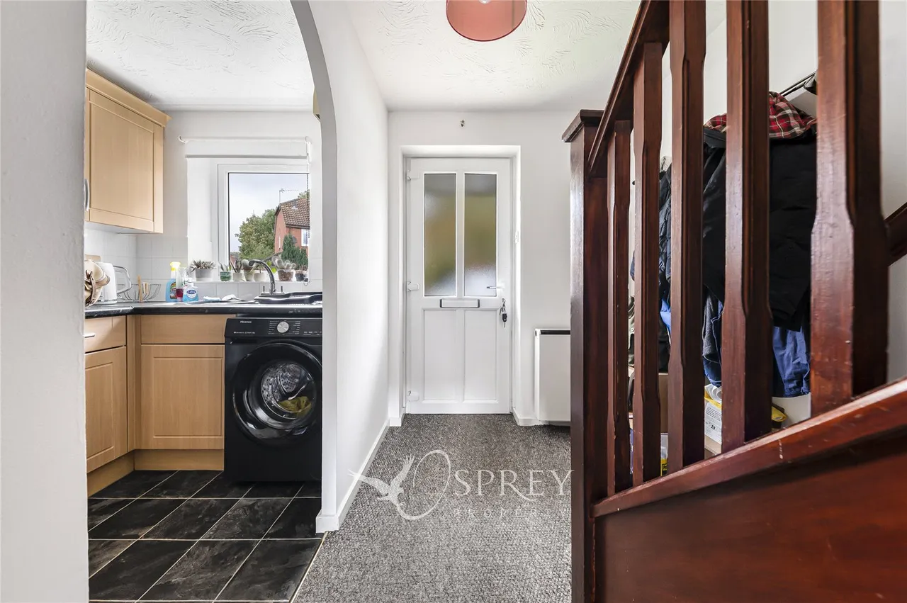 Treen Close, Thrapston, NN14, photo 5