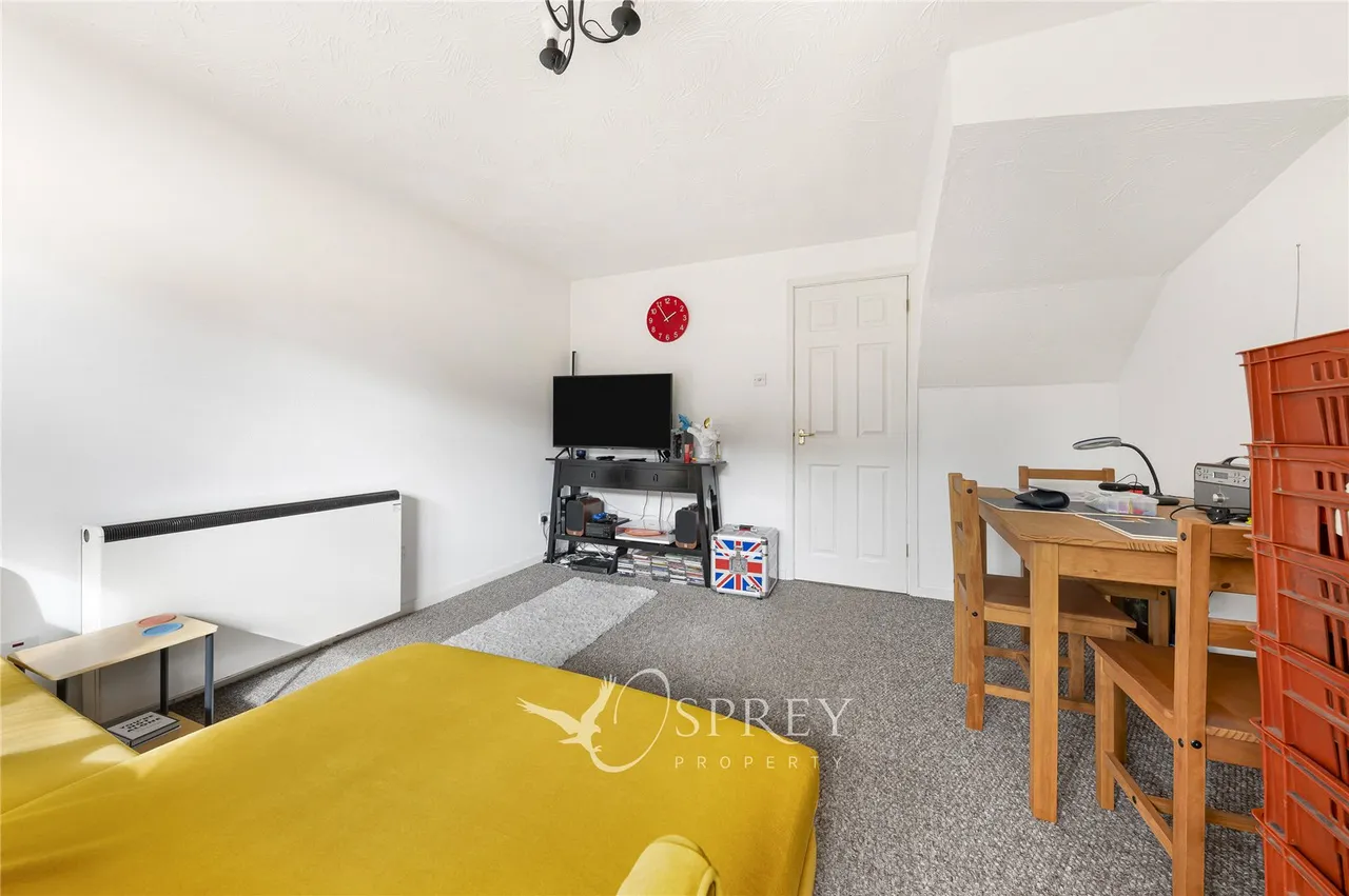 Treen Close, Thrapston, NN14, photo 4