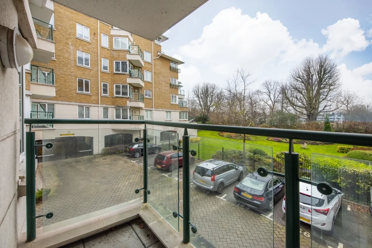 Strand Drive, Richmond TW9, photo 2