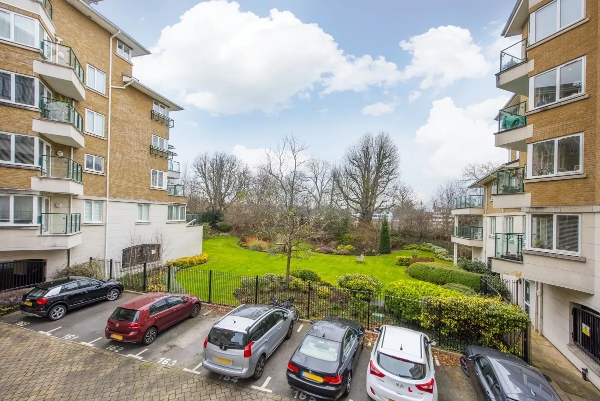 Strand Drive, Richmond TW9, photo 10