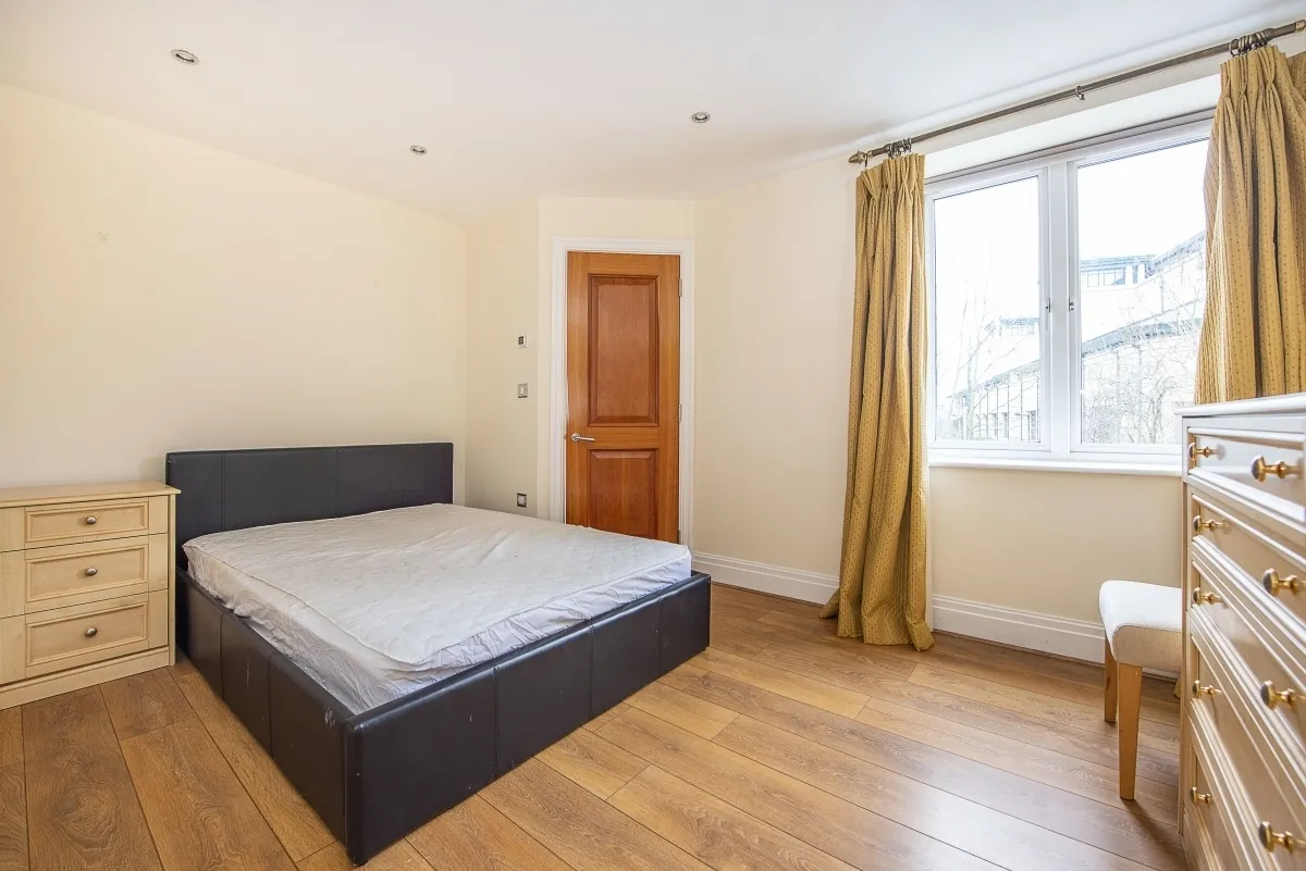 Strand Drive, Richmond TW9, photo 3