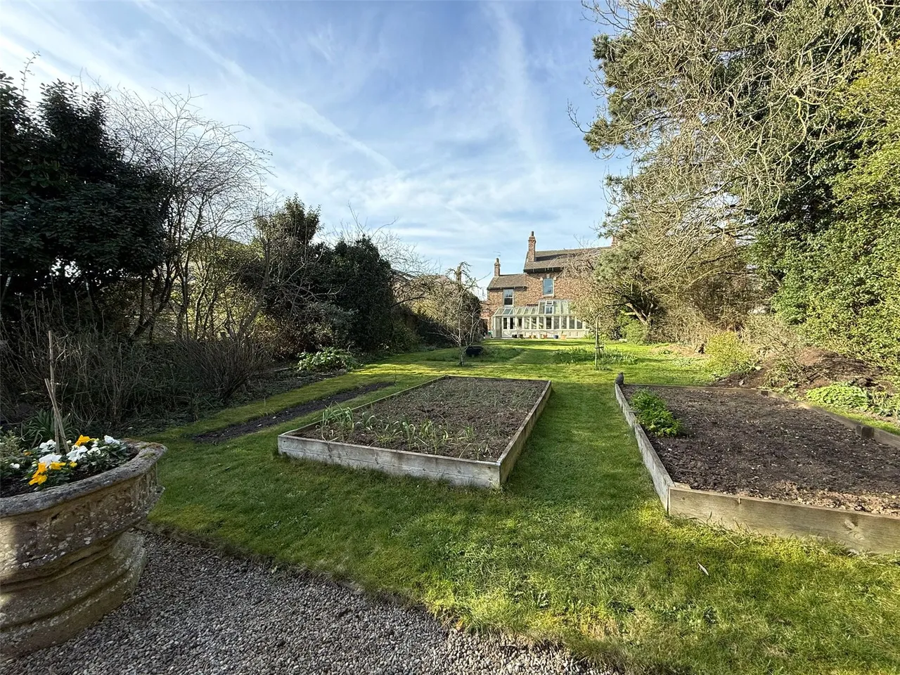 Westgate, Thirsk, North Yorkshire, YO7 1QS, photo 39