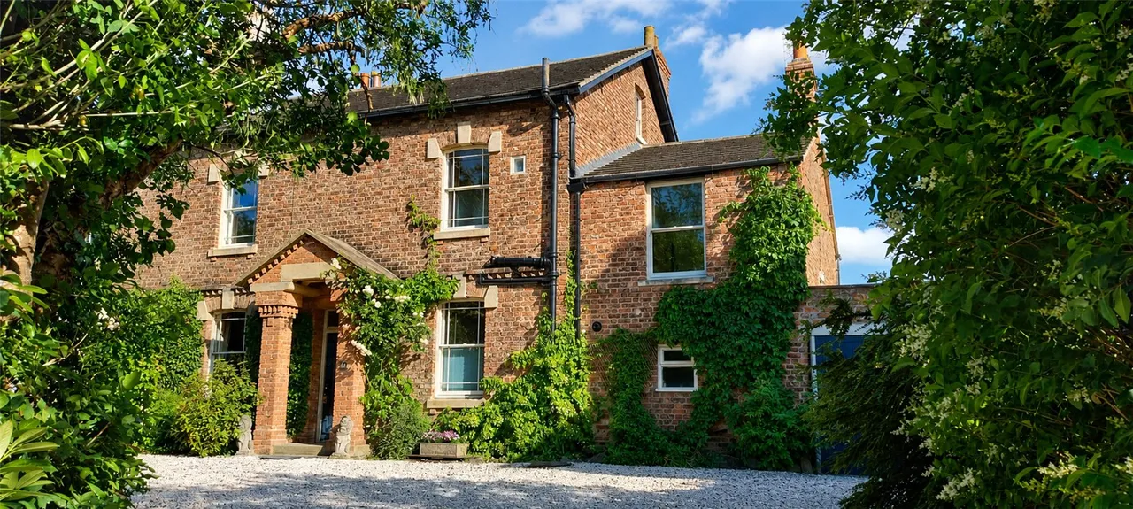 6 bed house for sale — Westgate, Thirsk, North Yorkshire, YO7 1QS