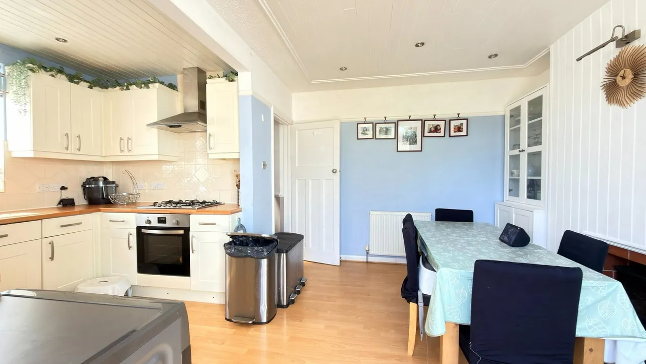 Orchard Way, Cheltenham, GL51, photo 5