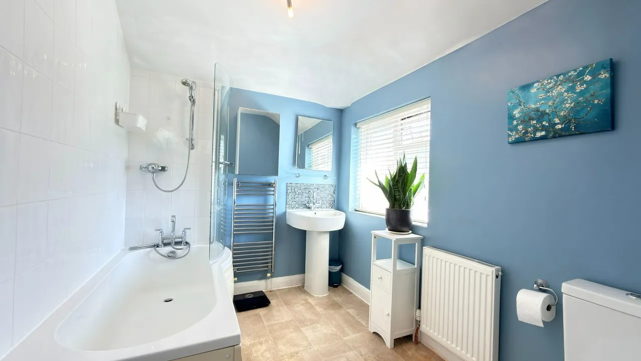 Orchard Way, Cheltenham, GL51, photo 9