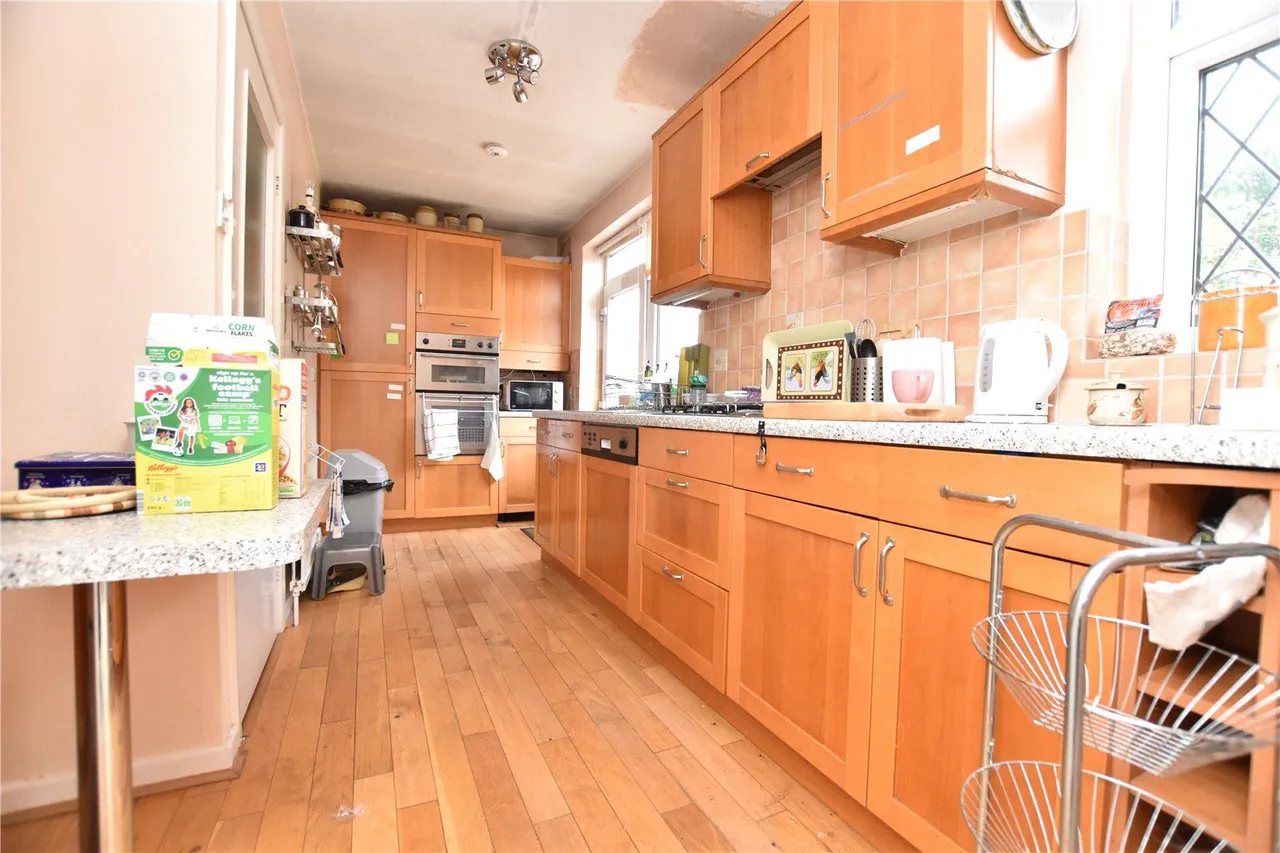 The Roundway, Morley, LS27, photo 5