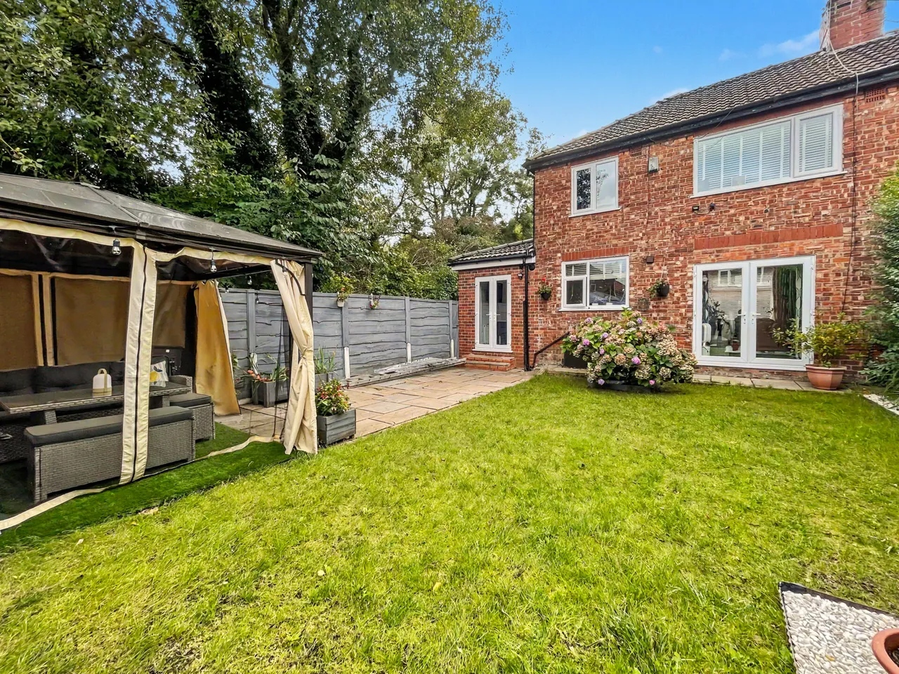 Buckingham Avenue, Whitefield, M45, photo 4