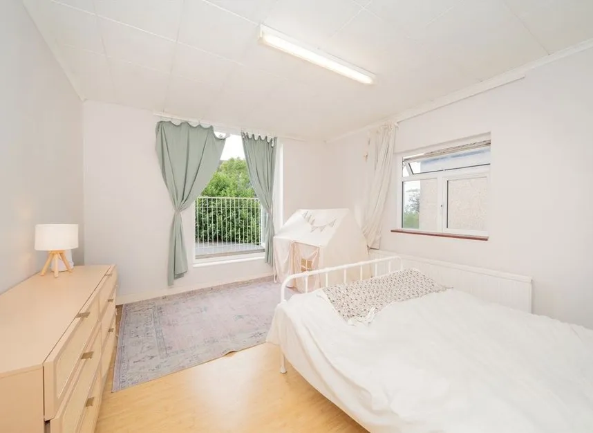 Aldbourne Road, Shepherds Bush, W12, photo 5