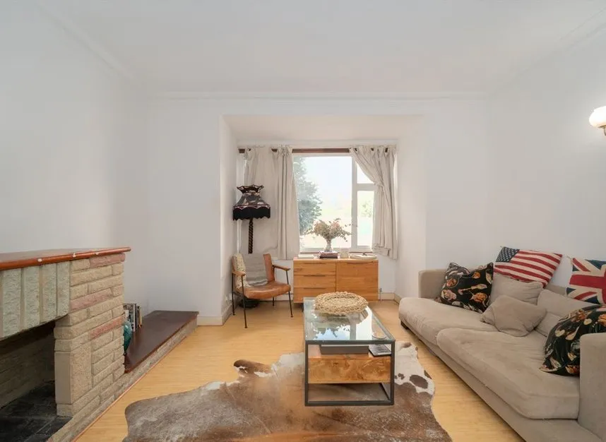 Aldbourne Road, Shepherds Bush, W12, photo 2