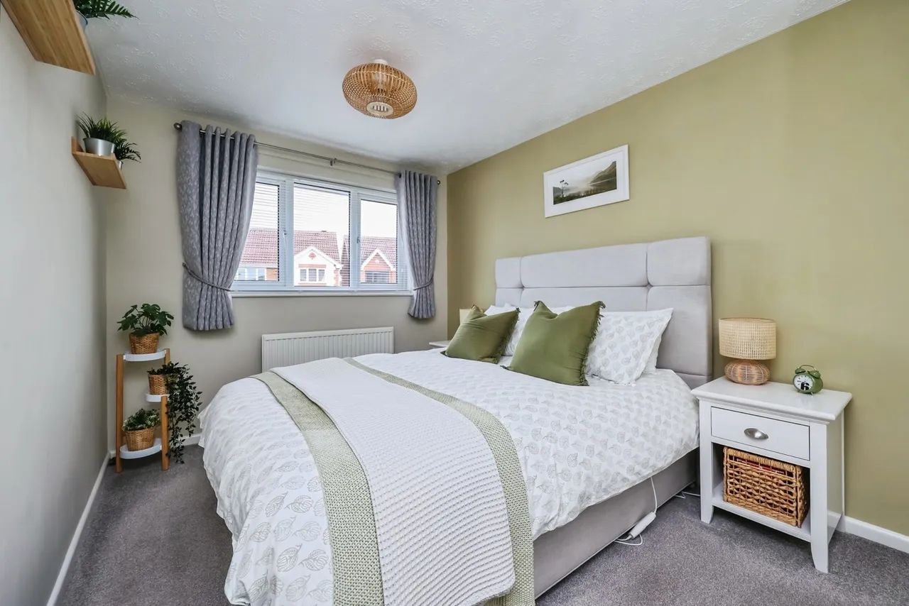 Hatton Gardens, Nuthall, Nottingham, Nottinghamshire, NG16, photo 9