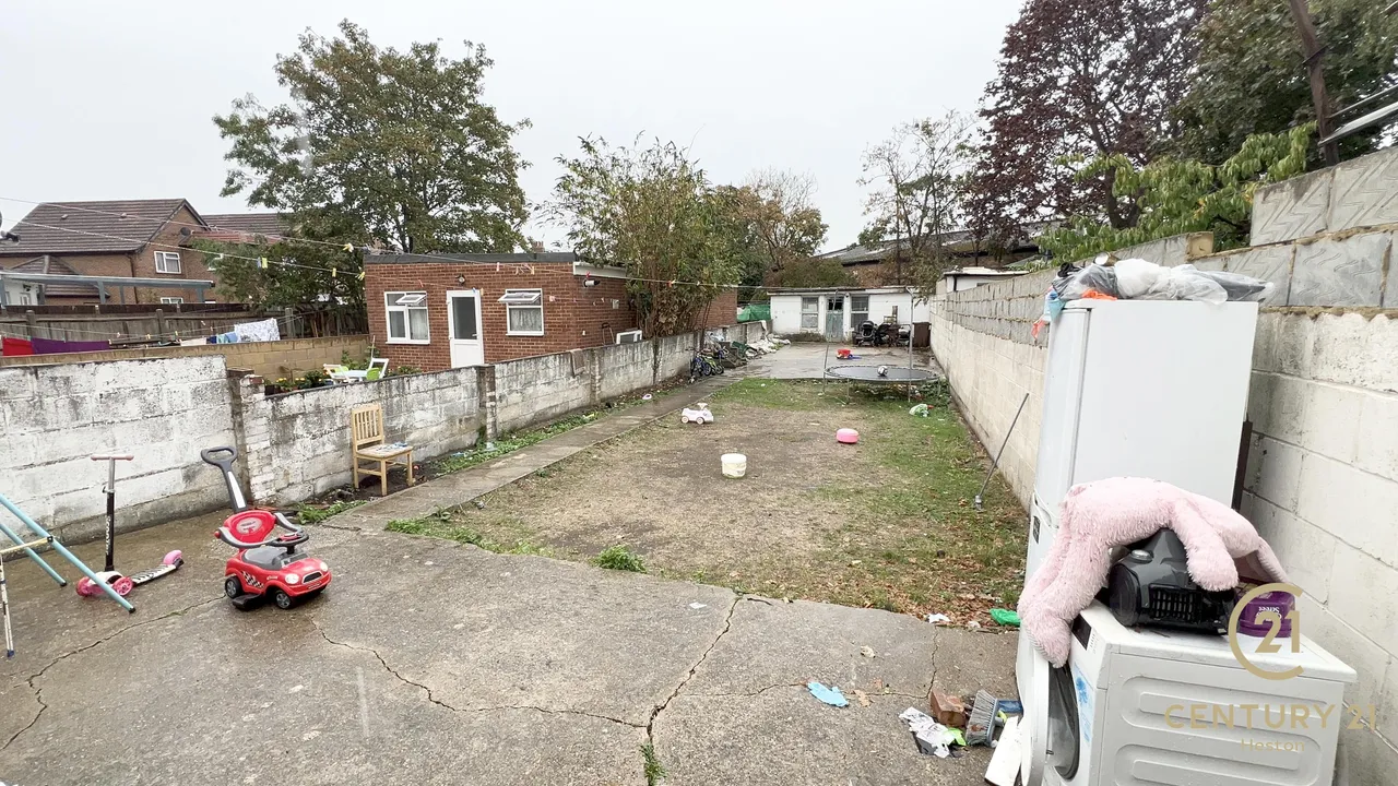 Spring Grove Road, Hounslow, TW3, photo 16