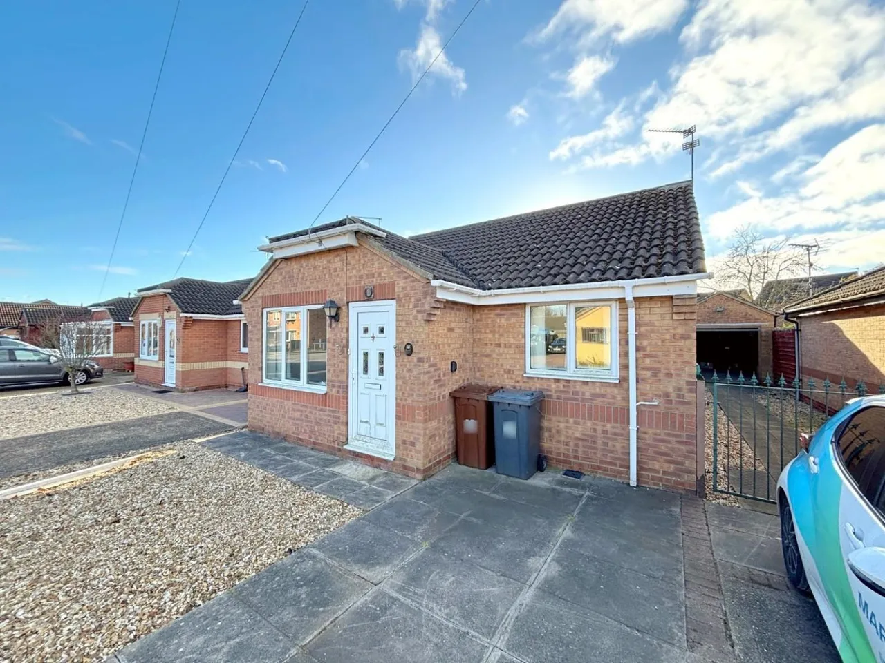 2 bed house for sale — Aldergrove Crescent, Lincoln