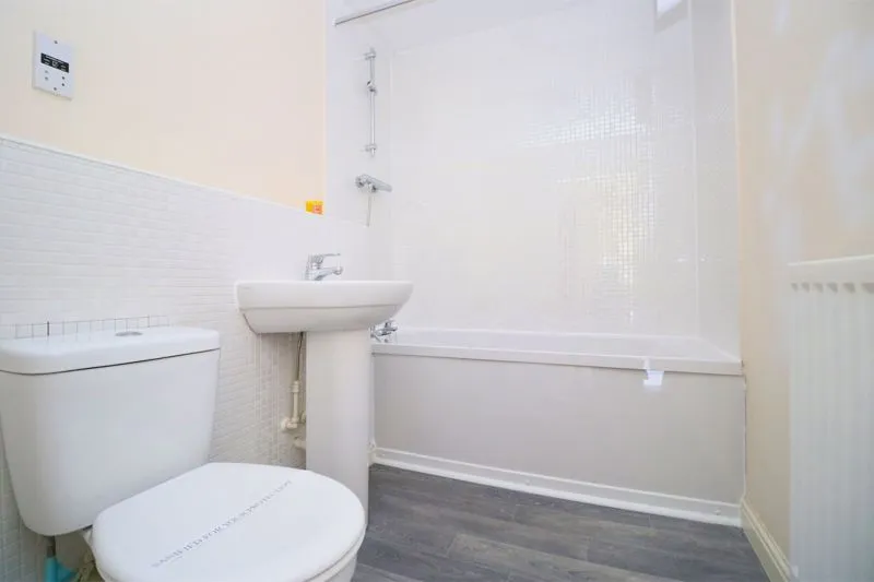 Wharf Lane, Solihull, B91, photo 3