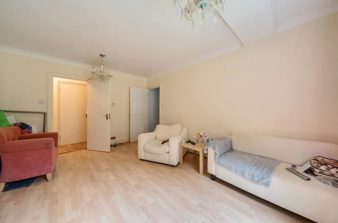 Cypress Road, South Norwood, photo 5